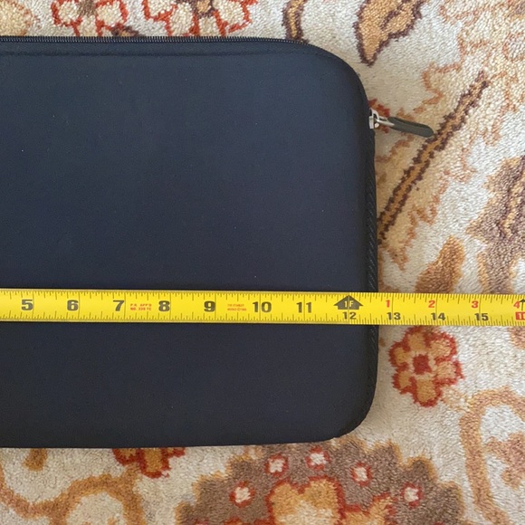 case logic soft computer case - Picture 6 of 7